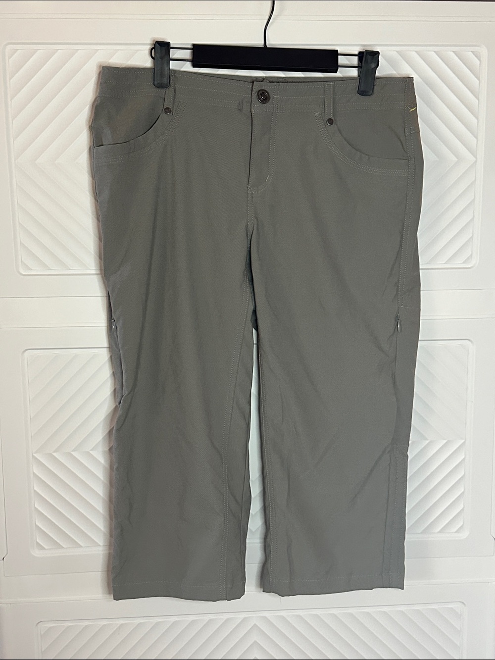 Kuhl Women's Pants — Olive Green Utility Style